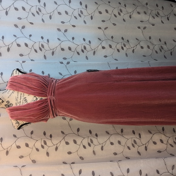 Lulu's Rose Velvet Halter Maxi Dress. NWT - Picture 8 of 16